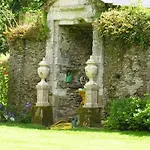 Chateau Du Plessis - Anjou Bed & Breakfast La Jaille-Yvon