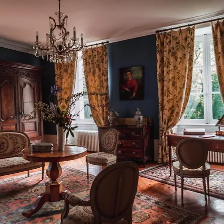Chateau Du Plessis - Anjou Bed & Breakfast La Jaille-Yvon