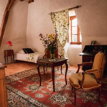 Chateau Du Plessis - Anjou La Jaille-Yvon