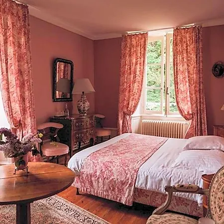 Chateau Du Plessis - Anjou La Jaille-Yvon