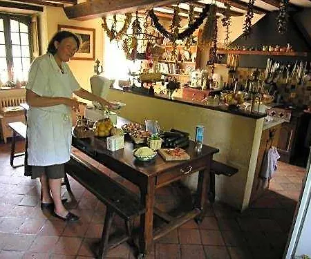 Chateau Du Plessis - Anjou Bed & Breakfast 3*