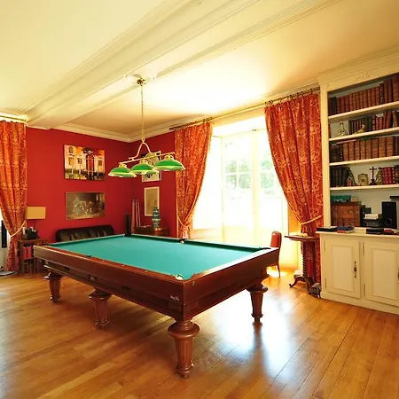 Chateau Du Plessis - Anjou Bed & Breakfast La Jaille-Yvon