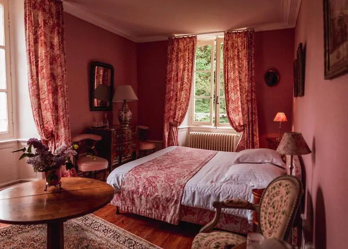 Chateau Du Plessis - Anjou La Jaille-Yvon