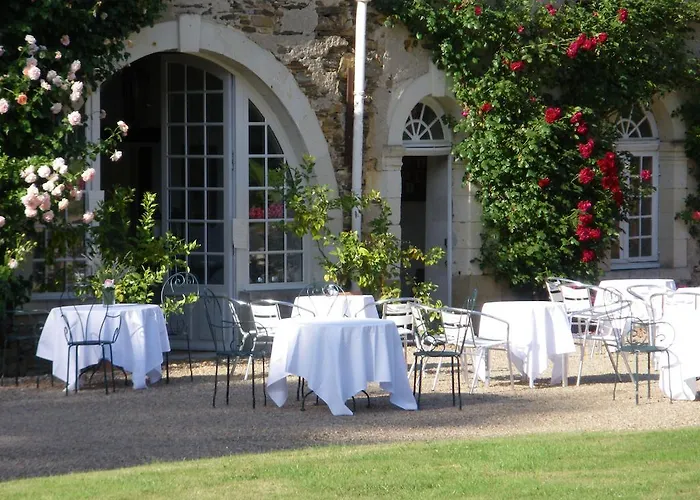 Chateau Du Plessis - Anjou La Jaille-Yvon